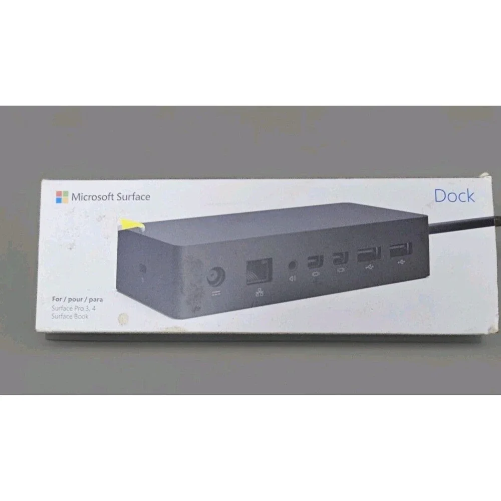 Microsoft 1661 Docking Station for Surface Pro 3 & 4 Model - Black